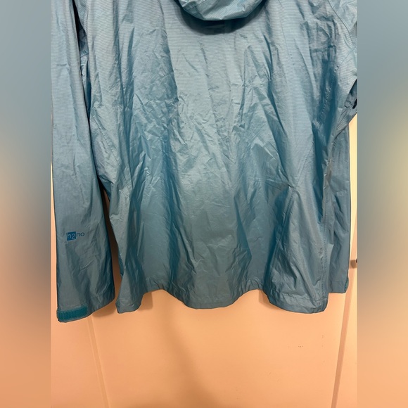 Patagonia Torrentshell 3L Rain Jacket in Blue/Teal - Picture 10 of 11